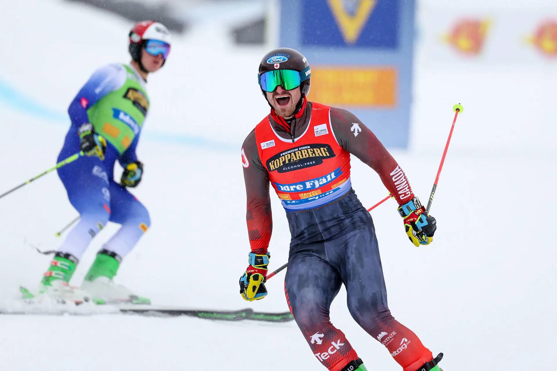 Reece Howden competing at a ski event